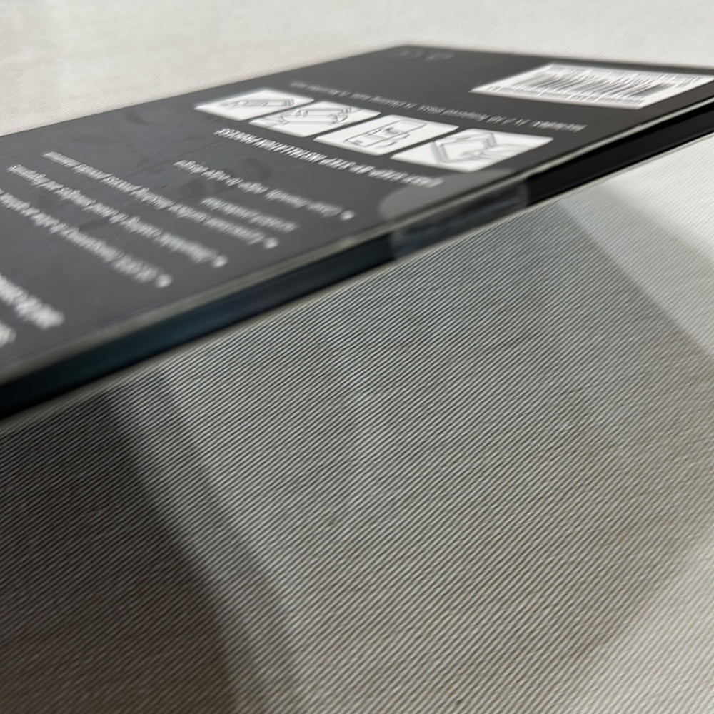 The Ridge Tempered Glass Screen Protector for iPhone 12 Pro Max - Picture 3 of 7